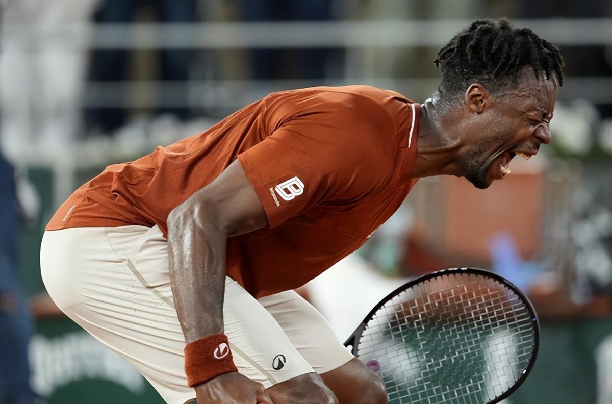 开云体育网址-关于法国杯今夜再迎强敌，孟菲斯灰熊绝杀压哨，主帅态度——震撼外界，训练强度明显提升的信息